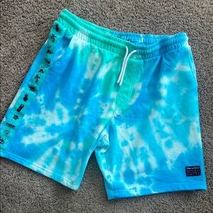 Maui and sons tie dye sweat shorts